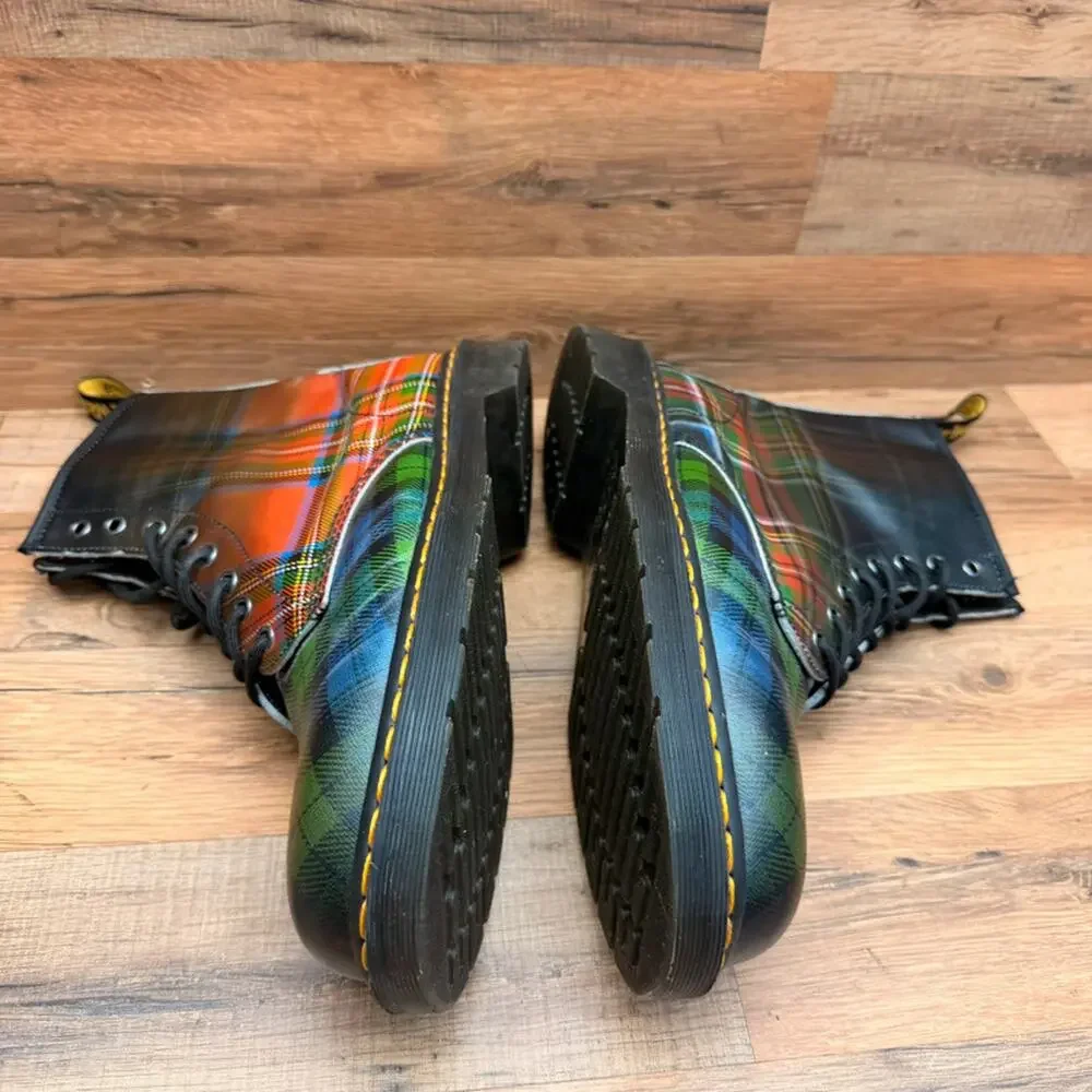 Dr. Martens 1460 Men size 14 UK13 Tartan Plaid Leather 8 Eye Lace Up Combat Boot